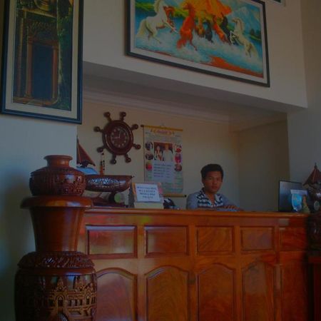 Old Town Guesthouse Kampot Exterior foto