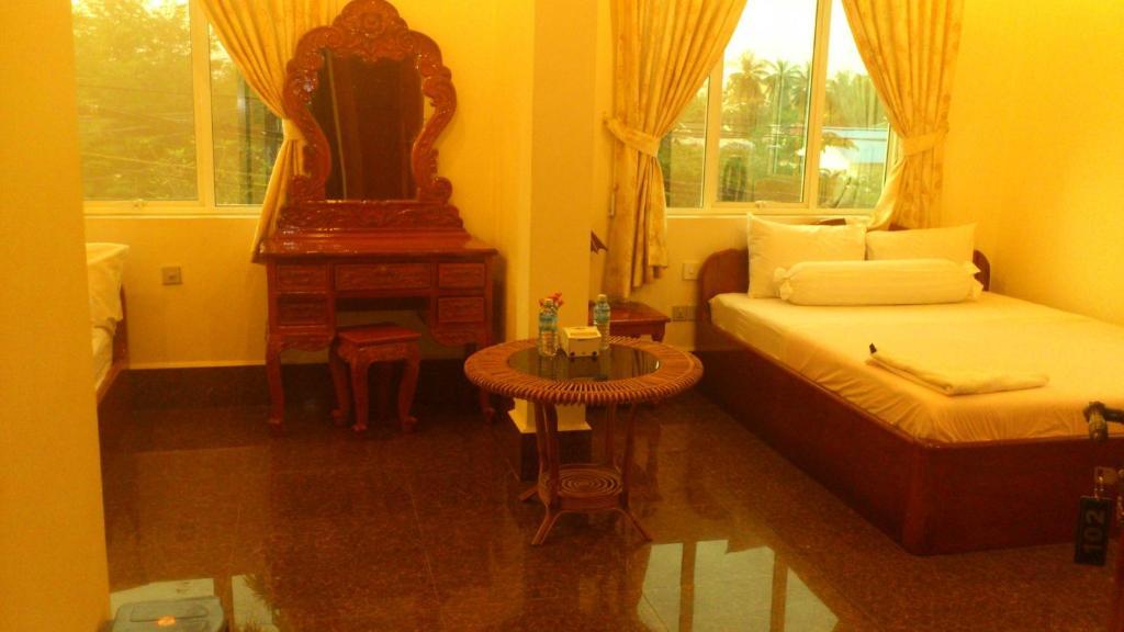 Old Town Guesthouse Kampot Exterior foto